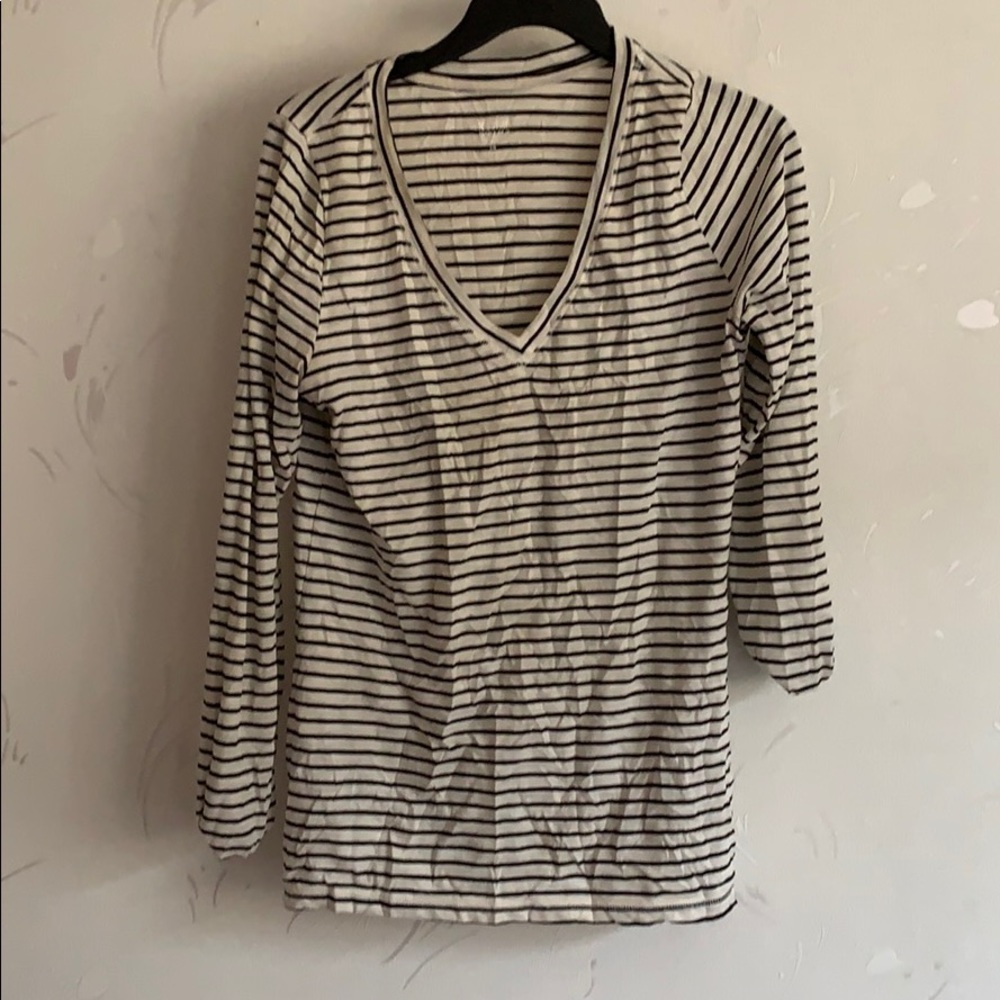 Perfect casual long sleeve tee